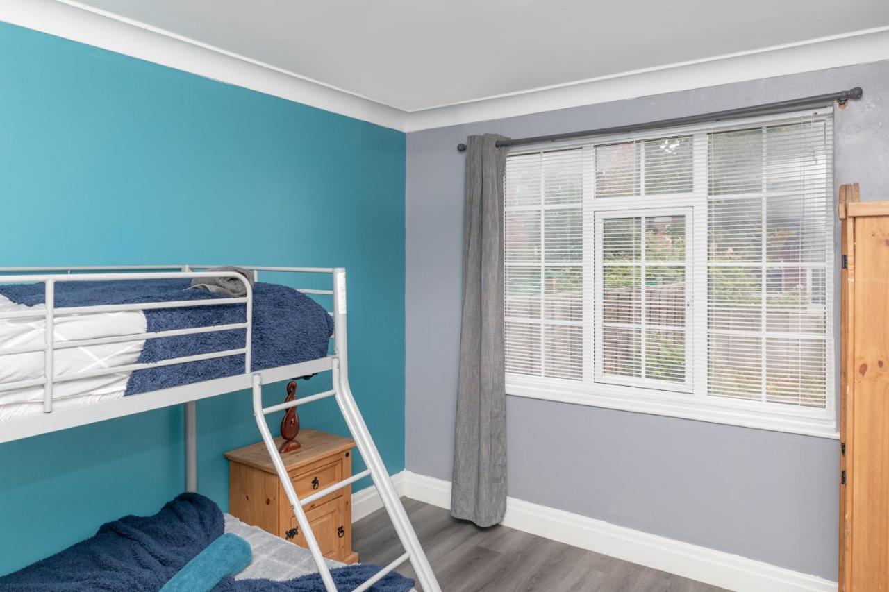 Leeds City Centre Spacious House Free Parking And Wi-Fi المظهر الخارجي الصورة