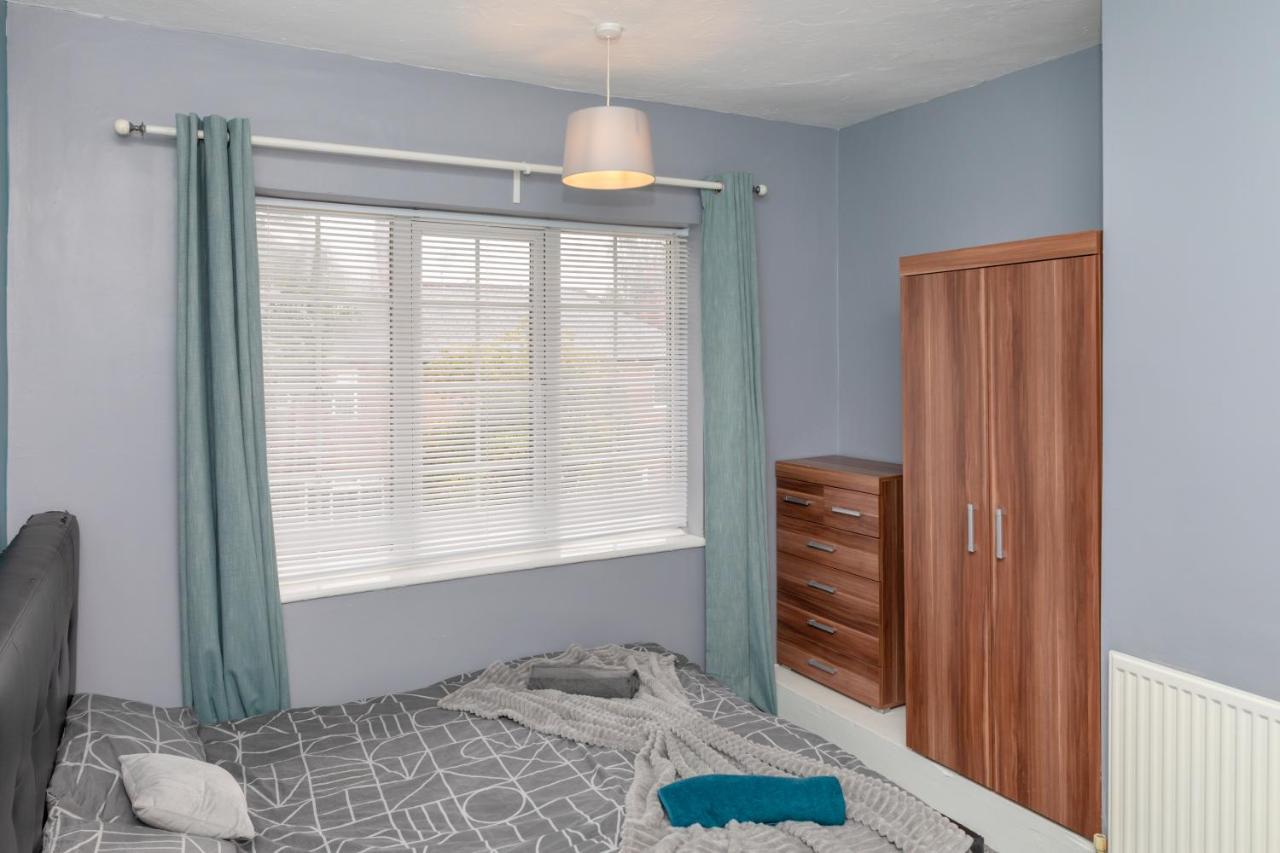 Leeds City Centre Spacious House Free Parking And Wi-Fi المظهر الخارجي الصورة